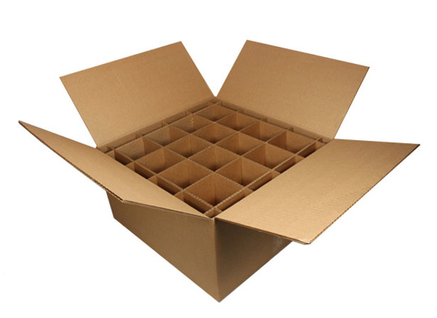Картонная коробка с внутренними вкладышами